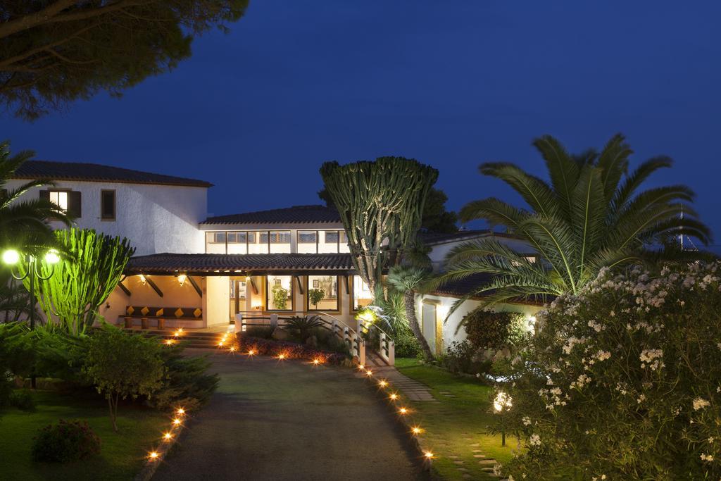 Cormoran Residence Villasimius Exterior foto